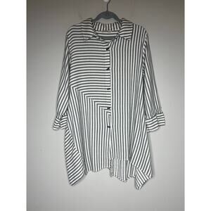 Soft Surroundings Standout Asymmetrical Striped Tunic Button Front 3/4 Sleeve